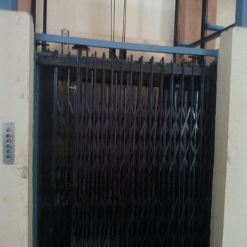 Sharma Electricals Industrial Good Lift